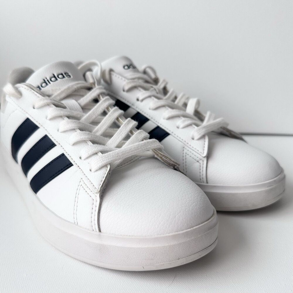 Adidas Grand Court 2.0 Cloudfoam White Navy Sneakers Men’s Size 9 GW9214